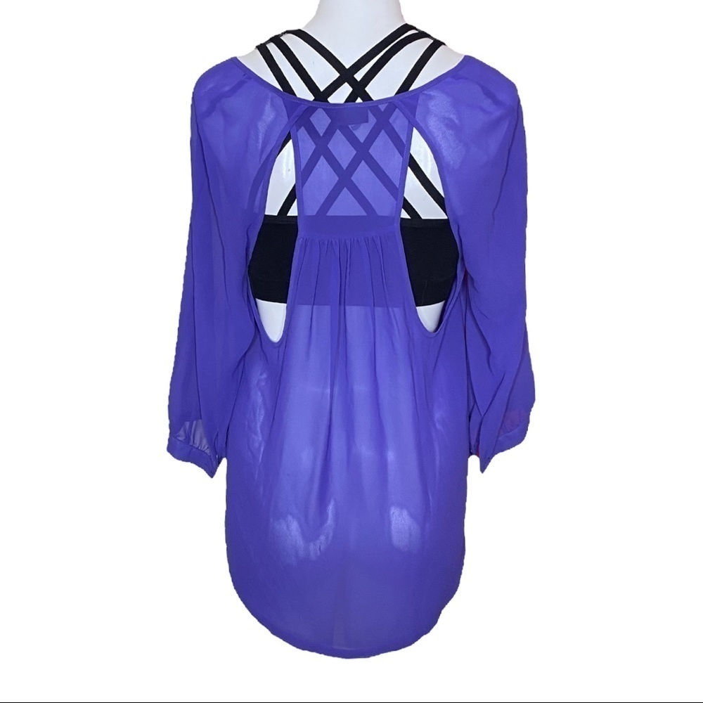 Sparkle & Fade Blouse Back Cut-Outs M